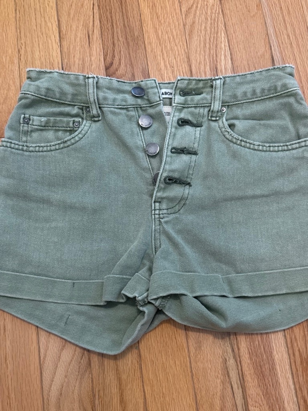 Billabong green shorts